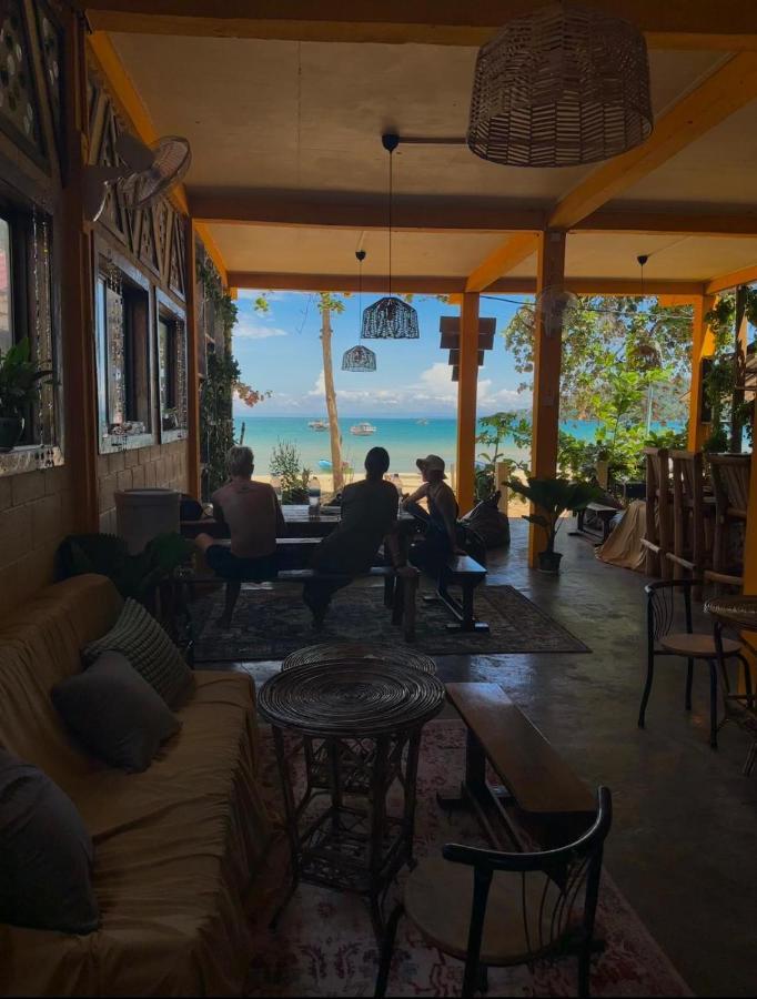 Seashell Guesthouse, Bar And Tattoos Koh Rong Sanloem Bagian luar foto