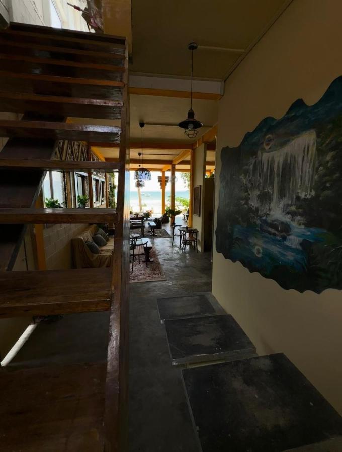 Seashell Guesthouse, Bar And Tattoos Koh Rong Sanloem Bagian luar foto
